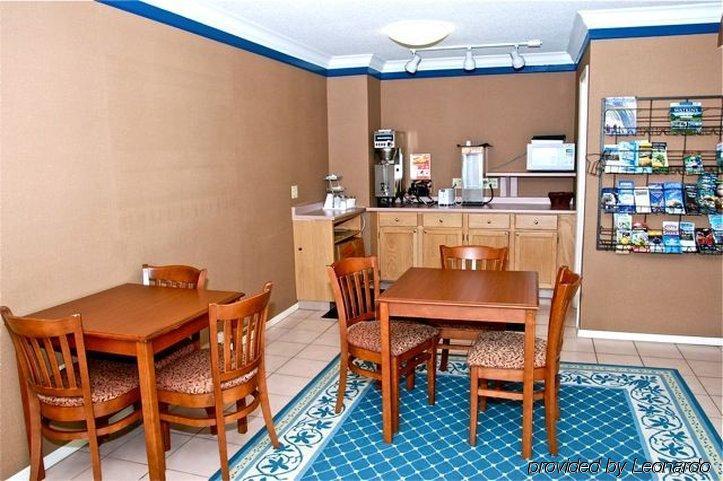 University Manor Inn Buffalo Restaurant foto