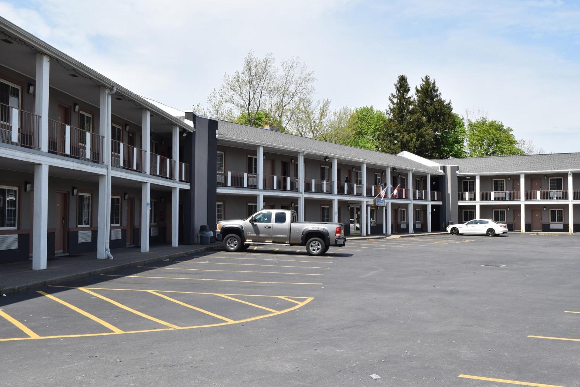 University Manor Inn Buffalo Exterior foto